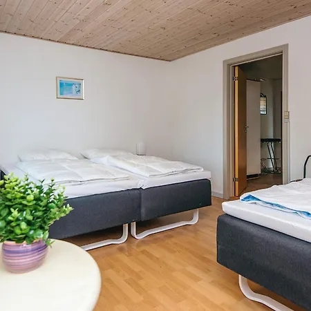 Activity House In The Middle Of Bording Feriehus Korning